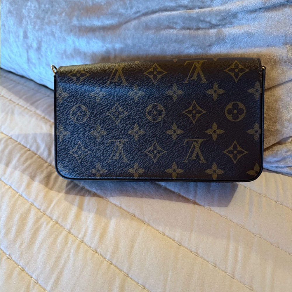 Louis Vuitton Monogram Felicie GM - Picture 2 of 7